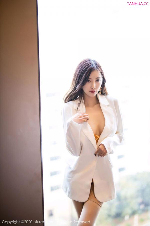 杨晨晨 sugar小甜心CC [XIUREN]高清写真图 2020.01.22 杨晨晨sugar第9张图片